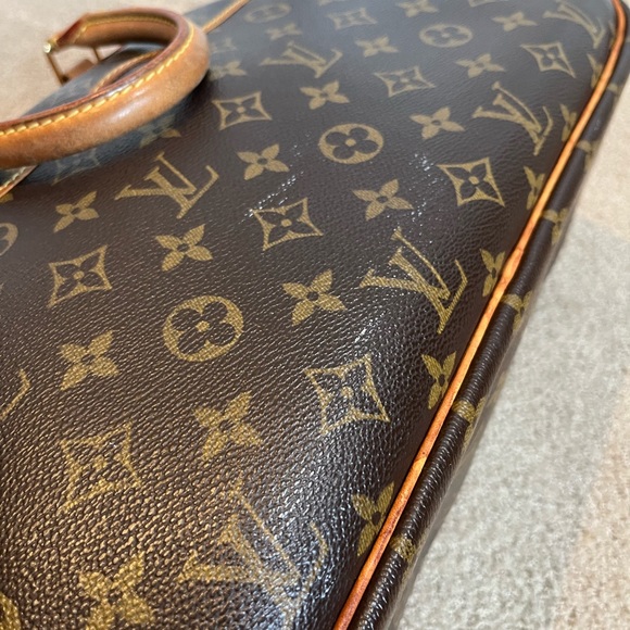 Louis Vuitton monogram handbag - Picture 8 of 10
